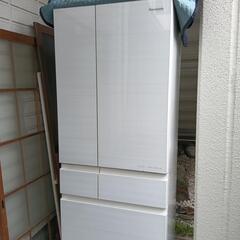 パナソニック製のノンフロン冷凍冷蔵庫　2023年製 品番：NR-F539HPX-W形の画像