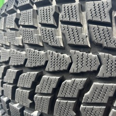 スタッドレスタイヤ
の画像