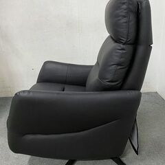 ニトリ 電動本革リクライニングパーソナルチェア LE01 2モーター式 回転式 1人がけ ブラック 椅子 リビング 中古家具 店頭引取歓迎 R9672の画像