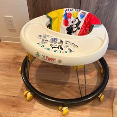 歩行器　ベビーウォーカー　FELIX