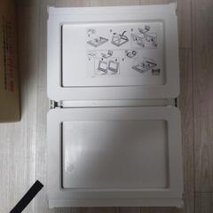 IKEA　klipskクリプスク　ベッドテーブル