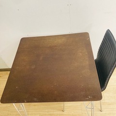 ニトリ　　テーブル椅子セット
の画像