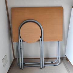 折りたたみテーブル　折りたたみイスの画像