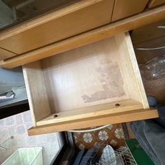 食器棚の画像