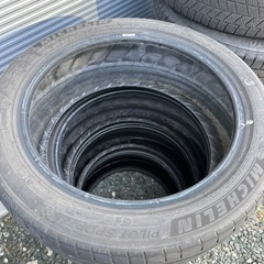 ミシュラン205/50/R17 スリップサイン手前溝