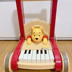 プーさんおしりふりふりウォーカーピアノ
