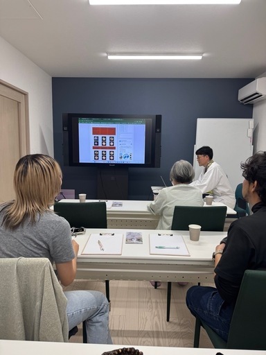 早いもの勝ち♪Surface Hub 55インチ（モニター出力可能）