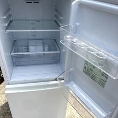 AQUA　アクア　2ドア冷凍冷蔵庫　AQR-13E8　126L　2021年製の画像