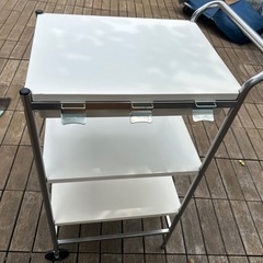 キッチンワゴンの画像
