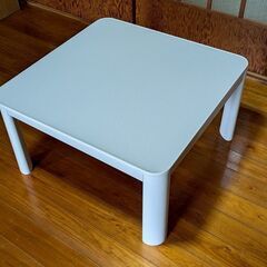 リバーシブルテーブル/机☆こたつでしたがコードがありません☆美品 ナチュラル＆ホワイトカラー1人～2人用【おまとめ購入２万円以上で熊本送料無料・離島不可】の画像