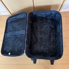 エレッセ　キャリーケース　スーツケースの画像