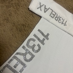 1PIU1UGUALE3 RELAXTシャツの画像