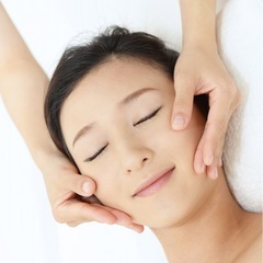 ネイリスト/エステティシャン募集★未経験可の画像