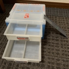 トミカ　収納ボックスの画像