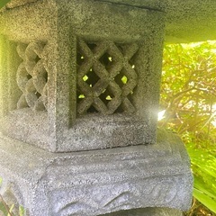 【値下】石灯籠　日本庭園にピッタリな石塔の画像