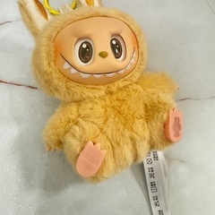ラブブぬいぐるみ