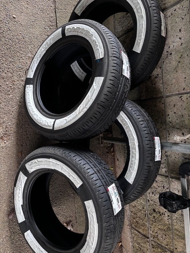 ヨコハマ　プラダ