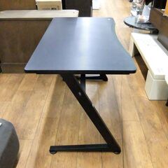 ゲーミングデスク 机 ブラック 幅108×奥行60×高さ69.5cm PCデスク パソコンデスク 作業台 ワークデスク 札幌市 厚別区の画像