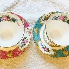 【20％お値下げしました✨】ROYALALBERTのティーカップ２客セット（レディカーライル&レディアスコット）の画像
