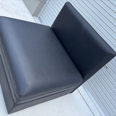 IKEA １人掛け レザーソファ mw0364の画像