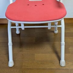 美品☆安寿(あんじゅ)体重100k対応 折り畳みシャワーチェア 介護チェア 入浴補助【おまとめ購入２万円以上で熊本送料無料・離島不可】の画像