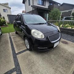 平成２４年　日産マーチボレロ　走行５５０００キロ