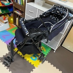 ベビーカー  