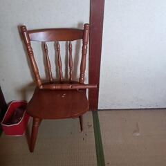 廃材（イス、コタツ）
