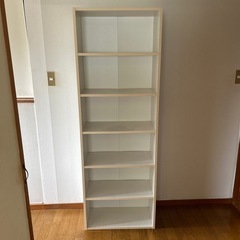 収納棚の画像