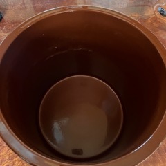 陶器の瓶の画像