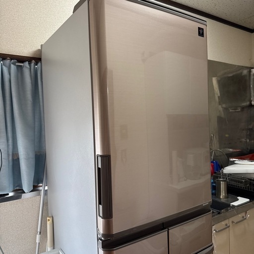 13万の両開き冷蔵庫！超美品