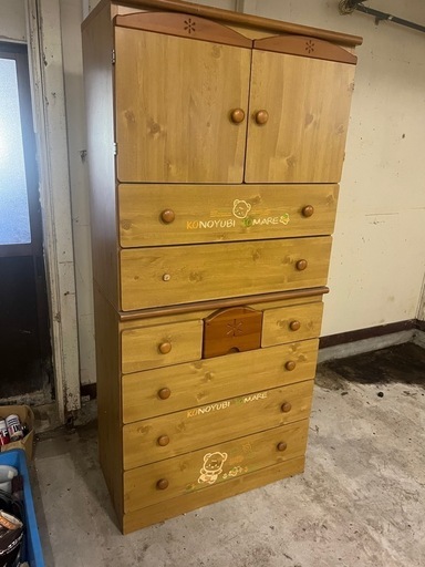 東京インテリア　リトルフレンド　衣装棚