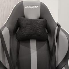 AKRacing ゲーミング座椅子の画像