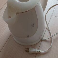 3合炊き炊飯器+ケトルの画像