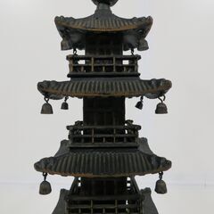 置物 金属製 五重塔 幅20cm×奥行23cm×高さ80cmの画像