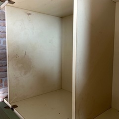 食器棚の画像