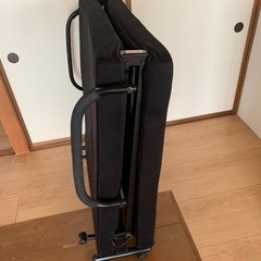 折りたたみベットの画像