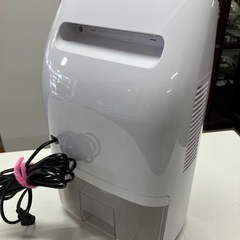☆値下げ☆O2506-327 LifeHome ELH-DH01 除湿器 説明書付き 年式不明  動作確認済み 中古美品の画像