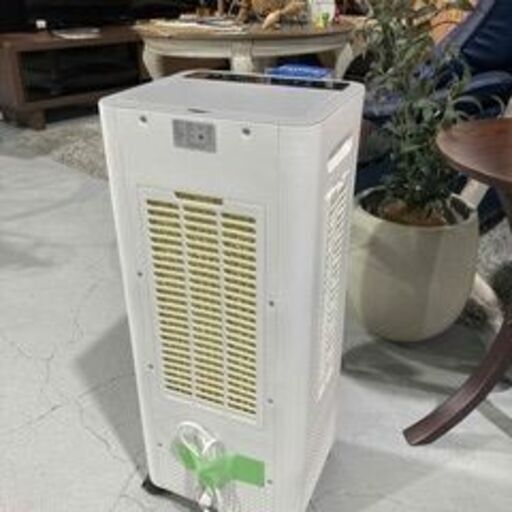 C13【冷風扇】FKT007R 2023年 ホワイト 立ちパネル式 リモコンなし 工事不要 扇風機 冷風機 加湿器 空気清浄機 コンパクト