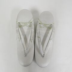 未使用品 和装小物 女性用 特選 草履 白×銀 23cmの画像