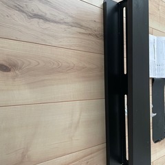 テレビ背面ラック ブラック GREEN HOUSE GH-TVRA-BKの画像