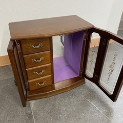 店舗、出張買取実施中★オルゴール付き　アクセサリーボックスの画像