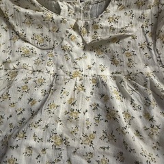 新品 花柄ワンピースの画像