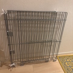 【美品】アイリスオーヤマ　ストーブガード