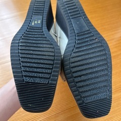 パンプス　24.0 EEEの画像