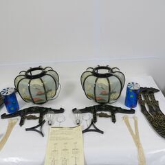 京仏灯 八坂灯 2号黒 2個1対 鶴柄 提灯 盆灯 回転灯 の画像
