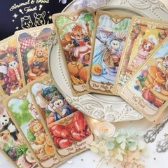 Maruco Art 海外デッキ日本未発売小動物と美食のタロットカードの画像