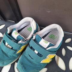 ニューバランス スニーカー 19.0cm 19.0 グリーン 緑 キッズ 子どもの画像