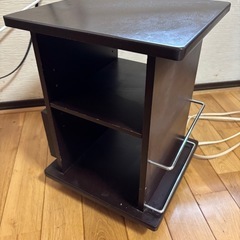 棚サイドテーブルの画像