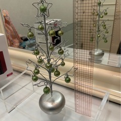 オーナメントツリーの画像